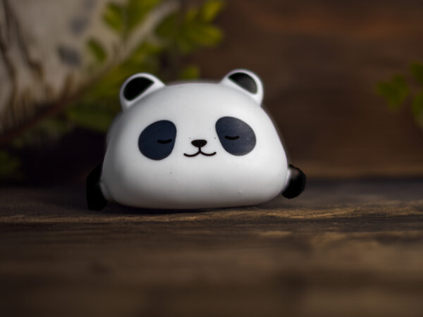 Night Lamp Sleeping Panda - Image 3